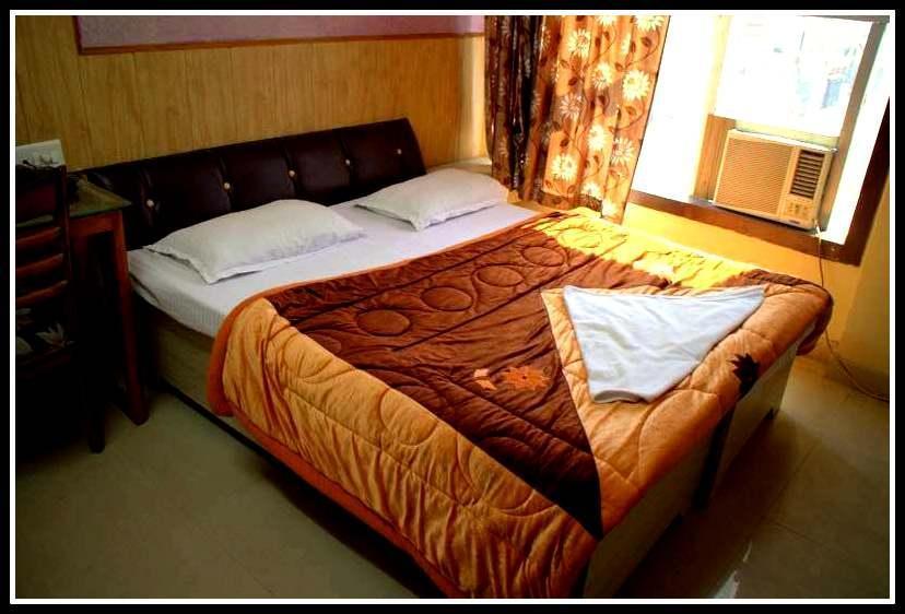 Hotel Shaurya หริทวาร ภายนอก รูปภาพ